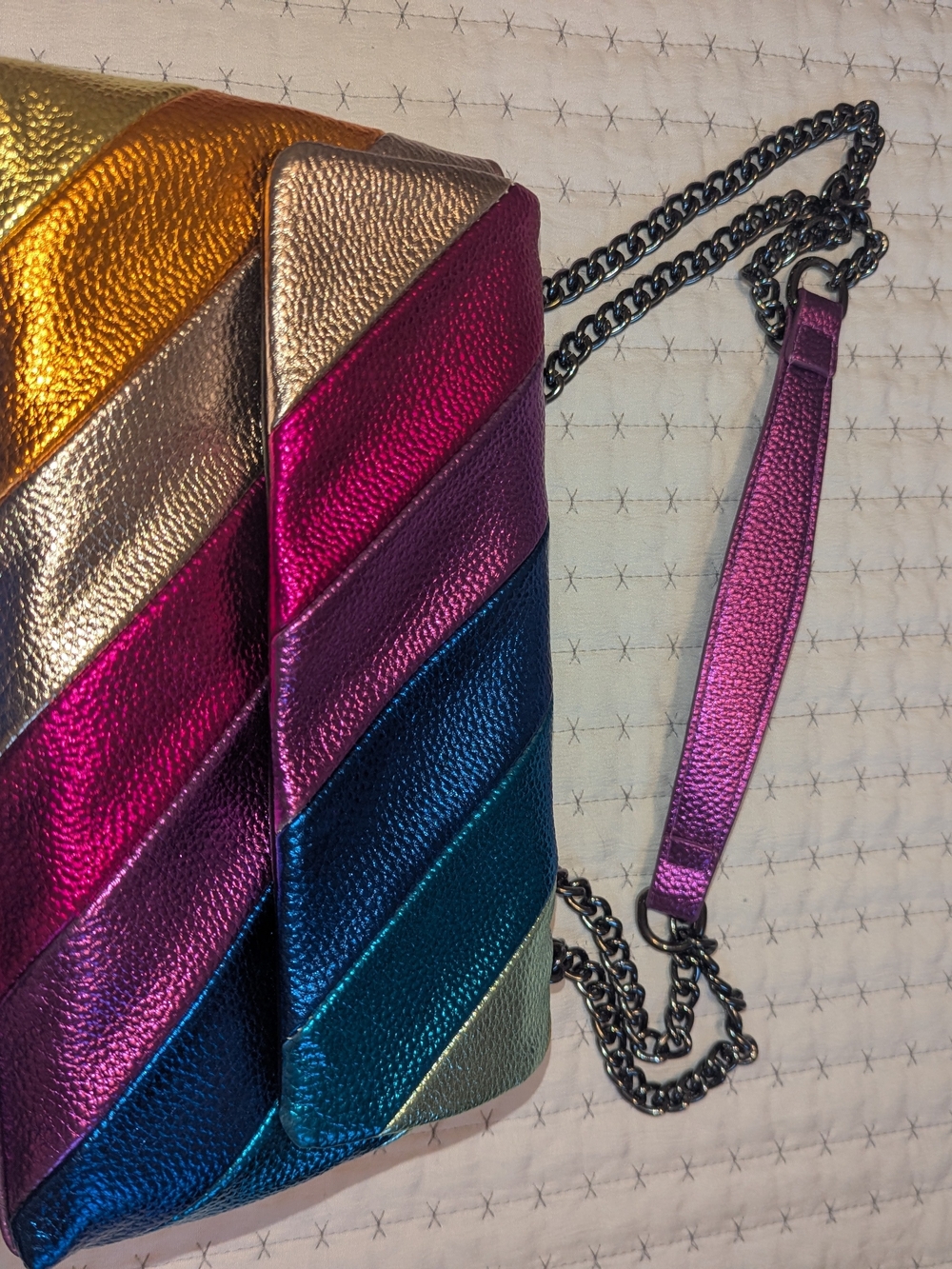 Metallic Rainbow Chevron Crossbody/Shoulder Bag - Multicolor - Urban Expressions